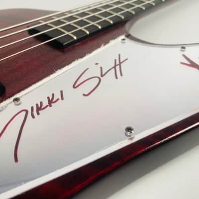 Gibson Nikki Sixx Thunderbird Bass-Shout at the Devil indeed- 2009 Trans Red image 5
