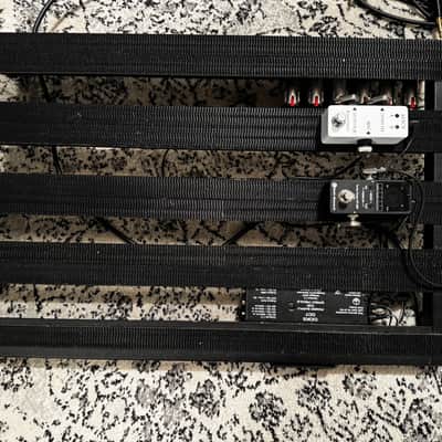 Pedaltrain Classic 3 with Wheeled Tour Case 2010s image 1