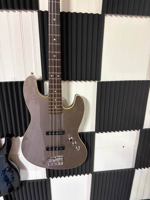 Fender Aerodyne 2015 - Dolphin gray image 1