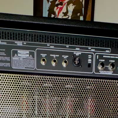 AMPEG BASS RIG: Ampeg V-4B 100-watt Tube Bass Head + Ampeg SVT-212AV closed-back bass Cabinet + THON flight case (for the amp head) 2024 - black with classic silver mesh grill image 8