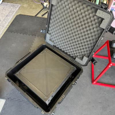 SKB 6U Rack with Rolling Case 3i-2424M146U image 5