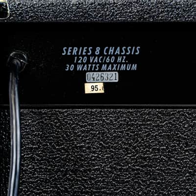 Kustom KBA20 Compact Bass Combo Practice Amp w/ Deep Punch, 4-Band EQ image 2