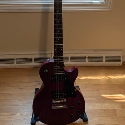 Used Worn Brown Epiphone Les Paul Studio Electric Guitar with Hard