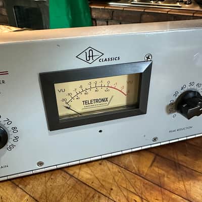 Universal Audio LA-2A Leveling Amplifier / Optical Compressor - NICE! image 3