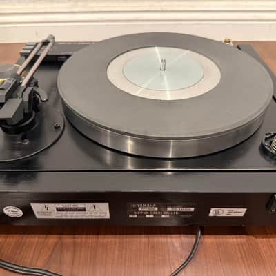 Yamaha  PF 800 Turntable image 11
