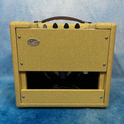 Fender TC-10 Tweed Champ Guitar Combo with Original Box image 6