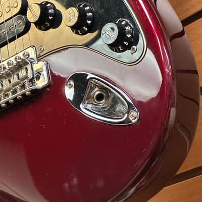 Fender Standard Stratocaster HH with Rosewood Fretboard in Midnight Wine 2004 w/Bag image 6