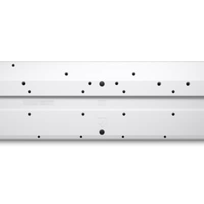 Novation Launchkey 61 MK4 WHITE image 4