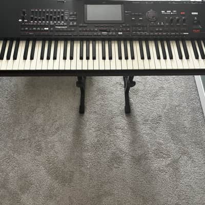 Korg PA4X 76Key Professional Arranger Bundle