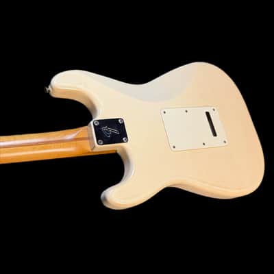 Fender Mexican Standard Stratocaster in Olympic White 1995/96 image 8
