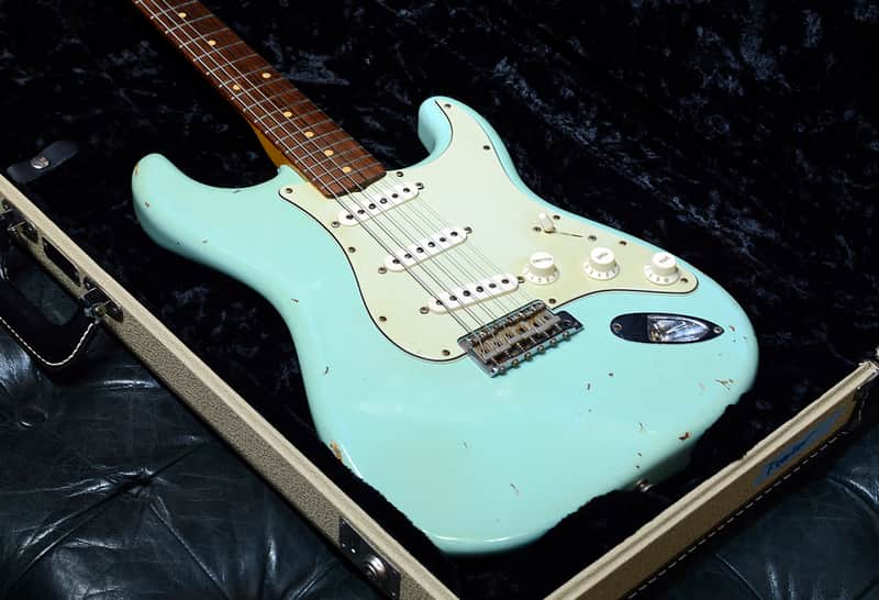 Fender Custom Shop 1960 Stratocaster Relic Sonic Blue 2001' image 1