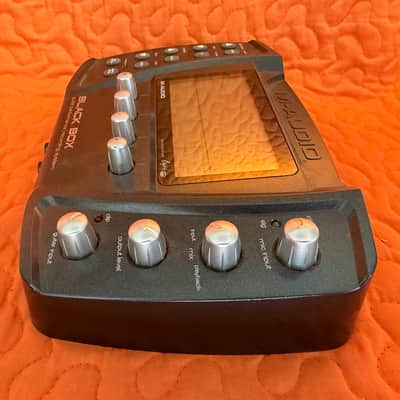 M-Audio Black Box Guitar Multi-Effect Processor, plus manual and CD image 3