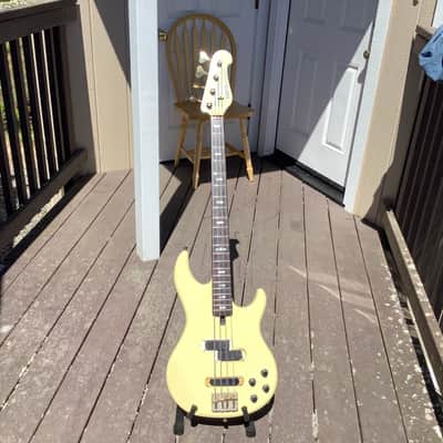 Yamaha BB3000A 1986 Cream White Active MIJ Bass Guitar image 2