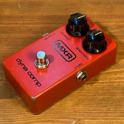 Feel the (retro) squeeze! MXR MX-102 Block Dyna Comp 1975 - 1984 - Red image 3