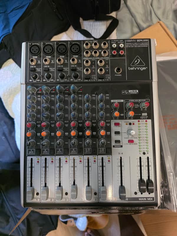 Behringer 1204USB 12-Input 2-Bus Mixer XENYX EQ 2016 - Present - Standard image 1