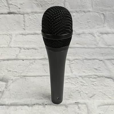 Fifine Handheld Dynamic Microphone Microphone image 3