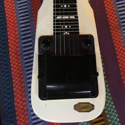 1960’s Supro Comet 1410 Lap Steel image 2