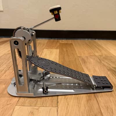 DW MFG Machined Chain Drive Single Bass Drum Pedal w/ Bag (Rm4) image 2
