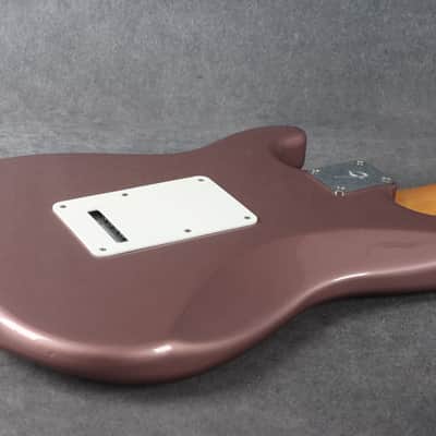 Fender Vintera Modified 60s Stratocaster - Burgundy Mist - 2nd Hand image 18
