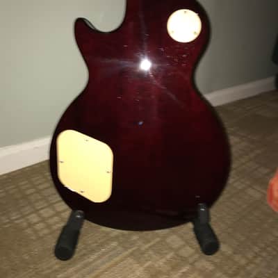 Epiphone Les Paul Classic 2004 Gold Top image 9