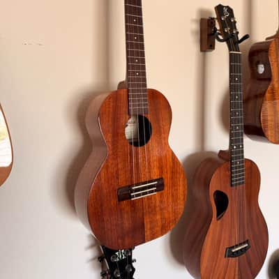 Kamaka HF-3 Tenor Ukulele w/case •made in Hawaii image 3