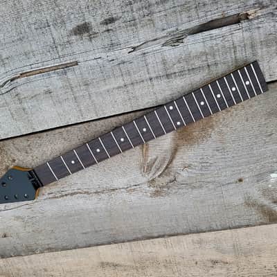 Custom 4x2 Vintage Tint Maple on Rosewood 22 steel fret 25.5 scale guitar neck replacement DIY Project image 9