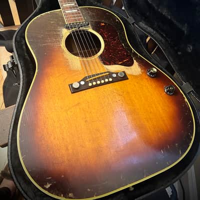 Gibson J-160E 1955 - Sunburst image 9