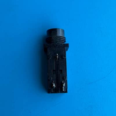 CASIO WK-1800 Keyboard Part: TS Sustain Pedal Input Mono 3-Pin Socket image 3