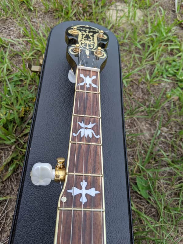 Aria SB-600 Deluxe 5 String Banjo High End Aria Gold Hardware Hard