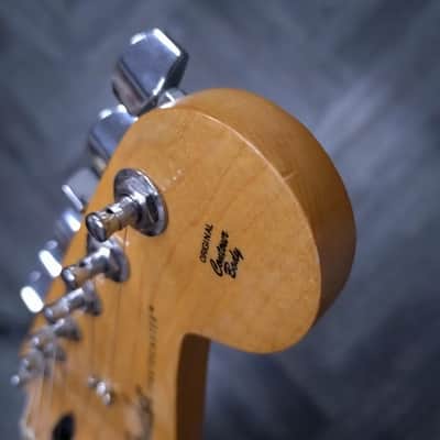 Fender Player Stratocaster HSS with Maple Fretboard 2022 - Silver image 10