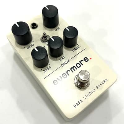 Universal Audio UAFX Evermore Studio Reverb Pedal – Very Good to Excellent Condition Overall – Light Lens Missing image 4