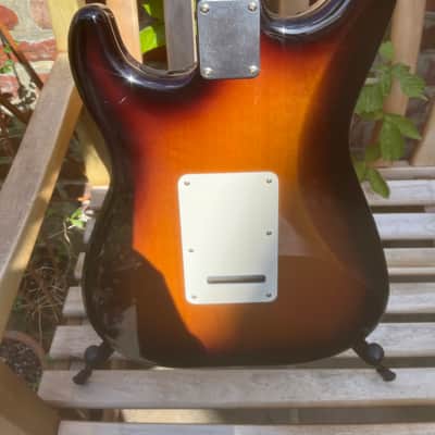 Fender Classic Series '50s Stratocaster 1999 - 2018 - 2-Color Sunburst image 10