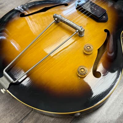 Gibson ES-225T 1955 - 1959 - Sunburst Hollow Body Electric Guitar image 2
