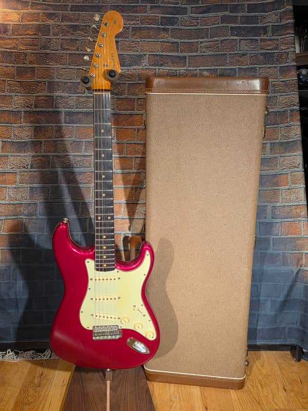 Vintage 1962 1 Owner Fender Stratocaster Slab Board Brazilian Rosewood Fretboard Candy Apple Red Refin w/ OHSC image 1
