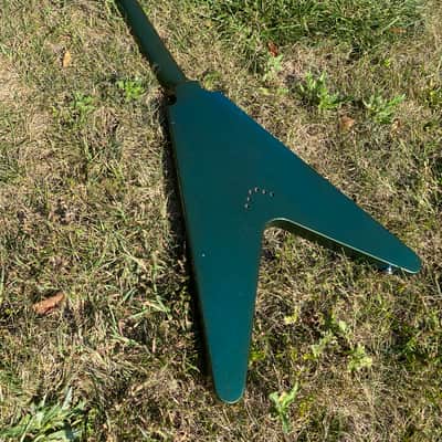 Video! 2002 Gibson '58 Flying V Mahogany Satin Metallic Blue (Aged Green) image 5