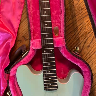 Fender Tom DeLonge Starcaster 2024 - Present - Surf Green w/Case and Strap image 5