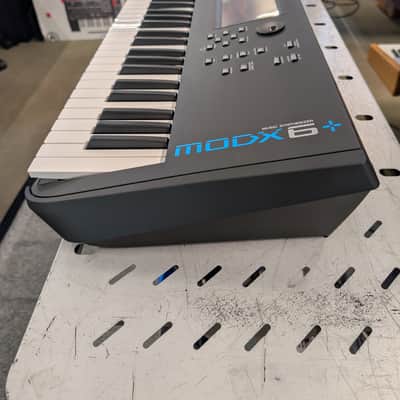 Immagine Yamaha MODX6+ - 4