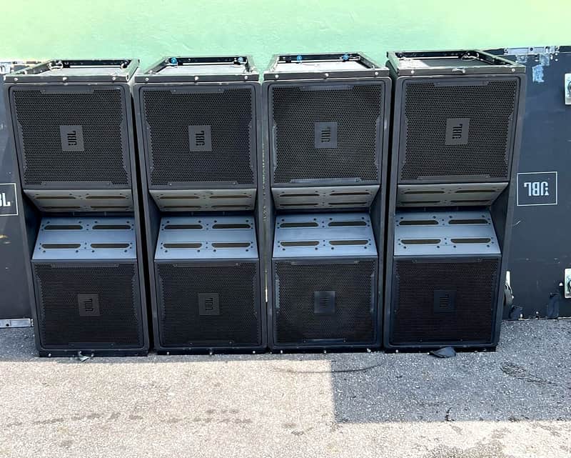JBL VERTEC 4889 Fullsize 3-Way High Directivity Line Array (LOT OF 36)THS image 1