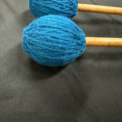 Innovative Percussion IP100 Soft Marimba Mallets (1 Pair/2 Mallets), Teal Yarn - Birch - NEW image 6