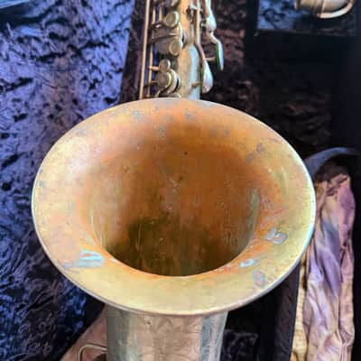 C.G. Conn New Wonder I Tenor Saxophone 1916 – Silver Plate – Low Pitch – Matching Neck image 8
