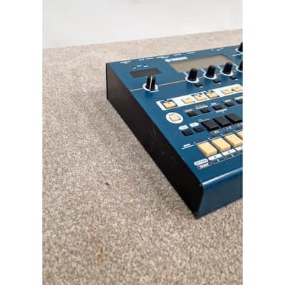 Yamaha RM1X - Good w/ Power Supply image 7