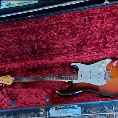 Fender American Original '60s Stratocaster with Rosewood Fretboard 2018 - 2022 - 3-Color Sunburst image 4