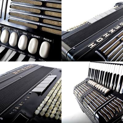 Hohner Morino V N – Cassotto – 120 Bass – Case + Brand New Straps – Certified - VIDEO image 11