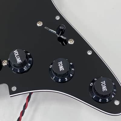 AxLabs Habanero Loaded Strat-Style Pickguard - S/S/S 2023 - Black with Black Covers image 5