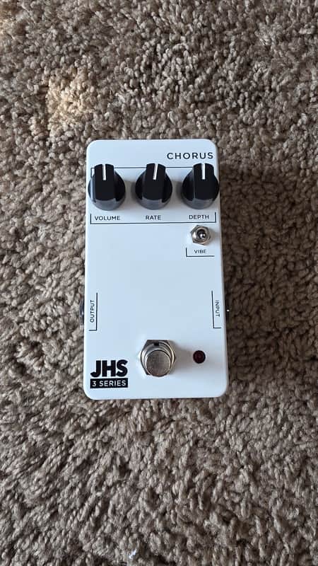JHS 3 Series Chorus 2020 - Present - White image 1
