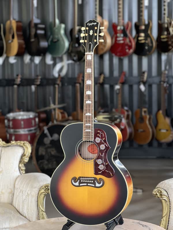 Epiphone Masterbuilt J-200 AGED VINTAGE SUNBURST image 1