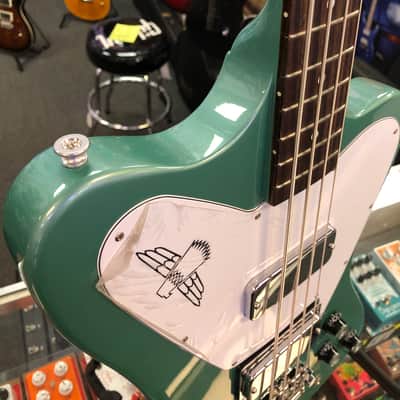 Gibson Thunderbird Bass Guitar - Inverness Green with Non-reverse Headstock image 7