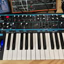 Novation Bass Station II 25-Key Monophonic Synthesizer 2013 - Present - Black