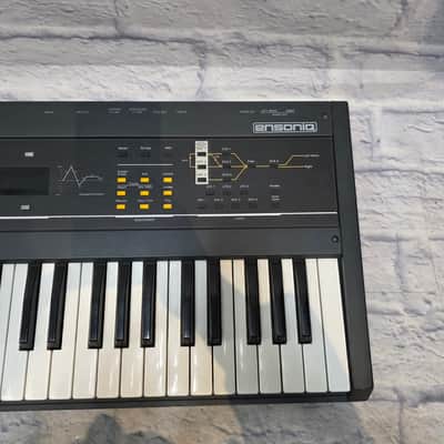 Ensoniq ESQ-1 Wave Synthesizer image 2