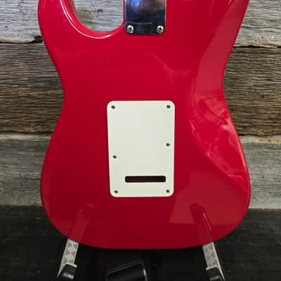 Fender Standard Stratocaster with Vintage Tremolo, Maple Fretboard 1991 - 1997 - Crimson Red Metallic image 13